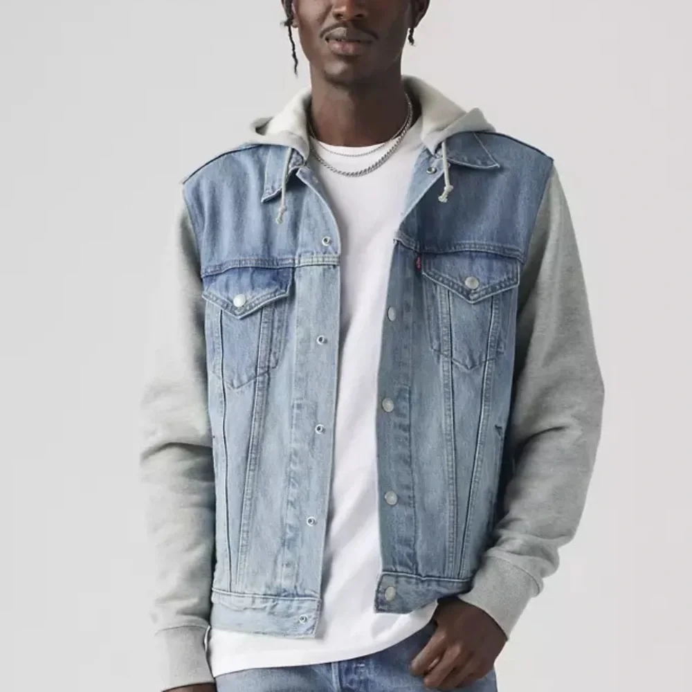 Men's Levi’s Light Blue Denim Jacket with Gray Hoodie Sleeves Sz Med NWT